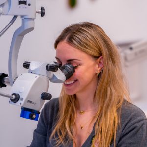 experto en endodoncia en Bilbao